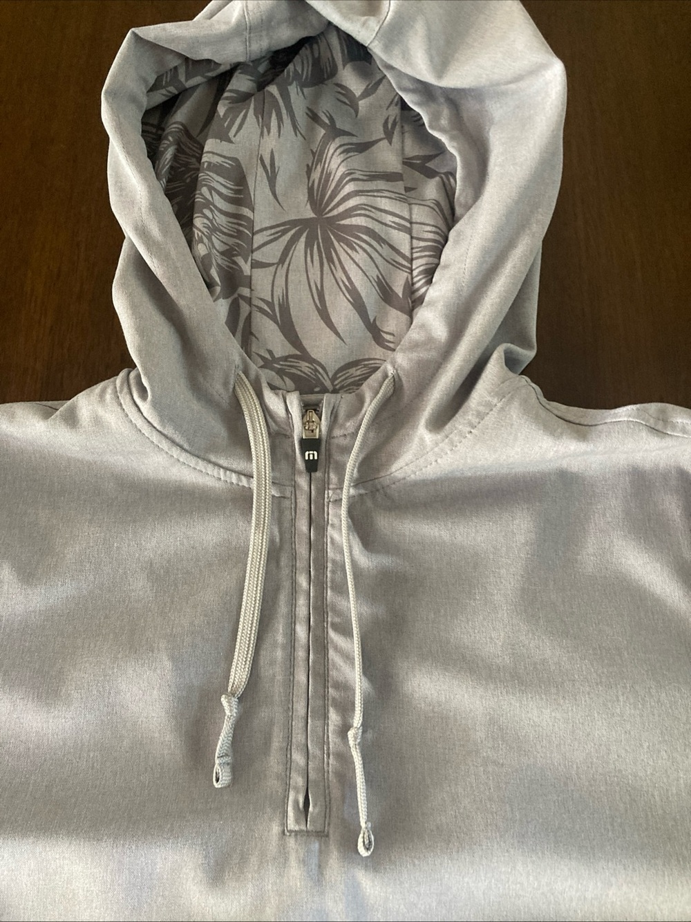 Travis Mathew Light Gray Skyview Quarter-Zip Hoodie - Picture 6 of 14